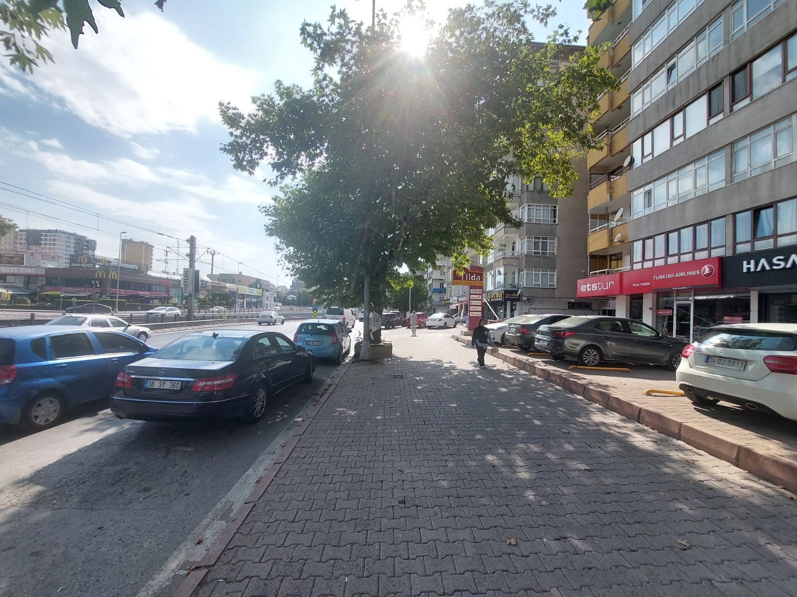 SİVAS CADDESİ ÜZERİNDE SATILIK DAİRE (tranvay durağının dibinde) - Resim 13
