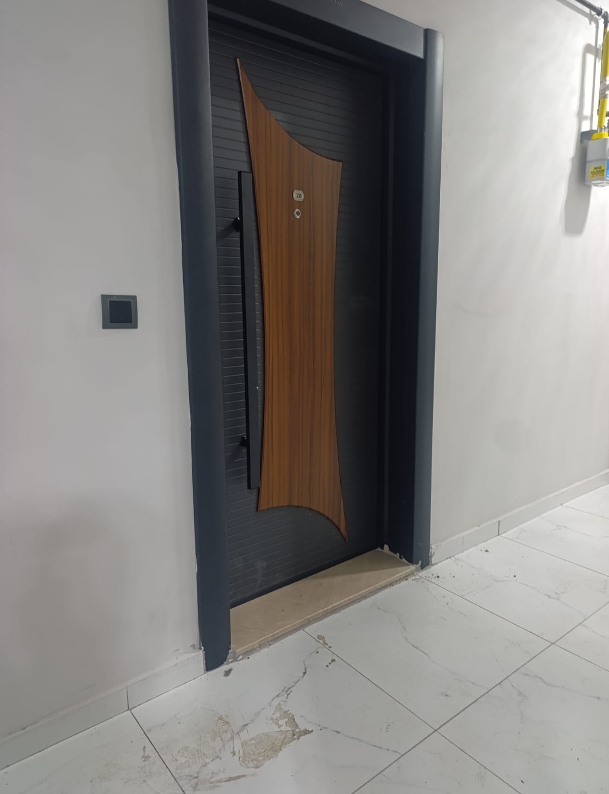 Şekerde Kiracılı Yatırımlık 2+1 Satılık Daire - Resim 4