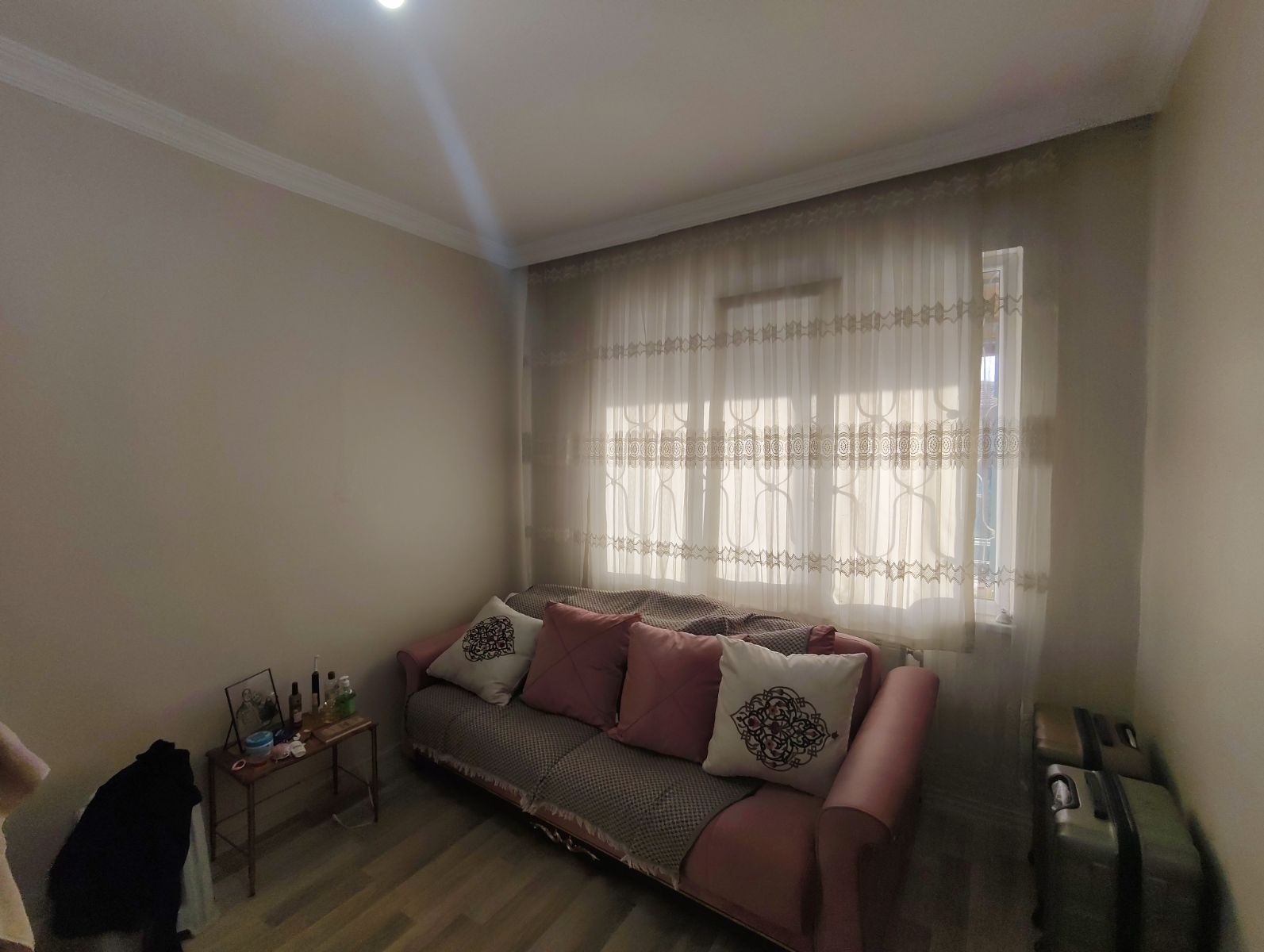 HÜRRİYET MAHALLESİ SATILIK 3 KATLI MÜSTAKİL EV - Resim 5