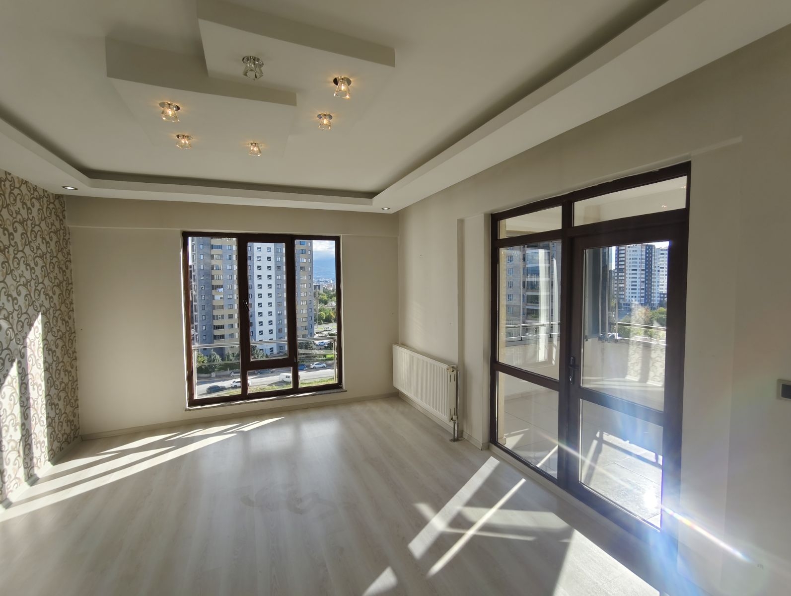 ZÜMRÜT KADIRHAS KONGRE MERKEZİ KARŞISINDA 3+1 KİRALIK DAİRE - Resim 5