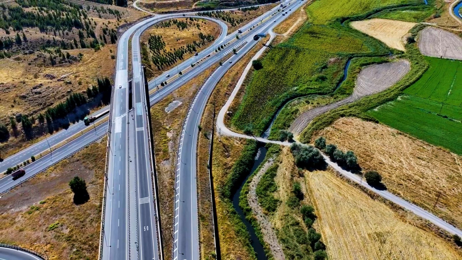 KUZEYÇEVREYOLU ANKARA KARAYOLU BAĞLANTISINDA REKLAM PANOLUK ARSA - Resim 10