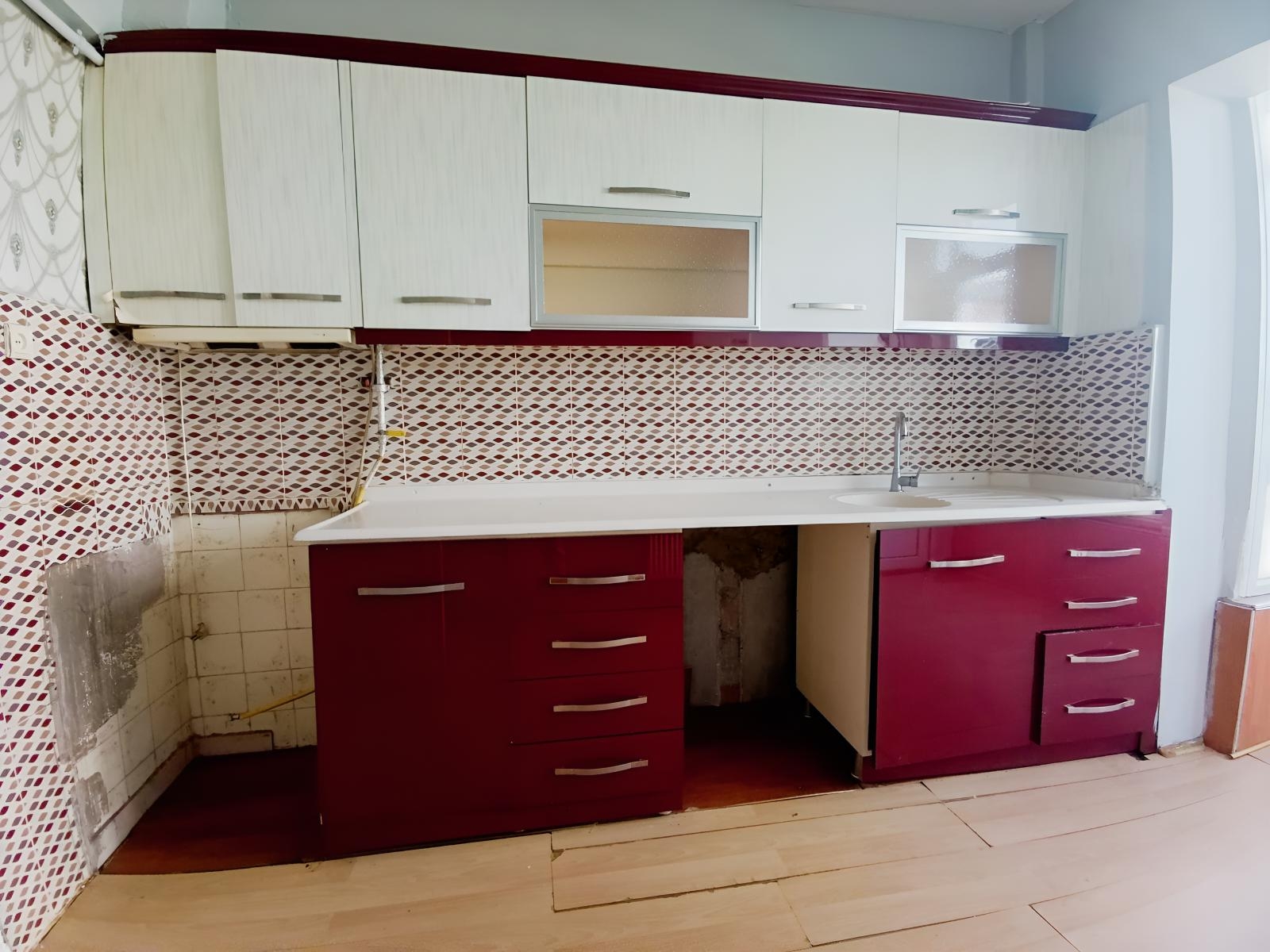 Erkilet Osmangazi'de Kombili Yapılı Arakat Satılık Daire - Resim 21