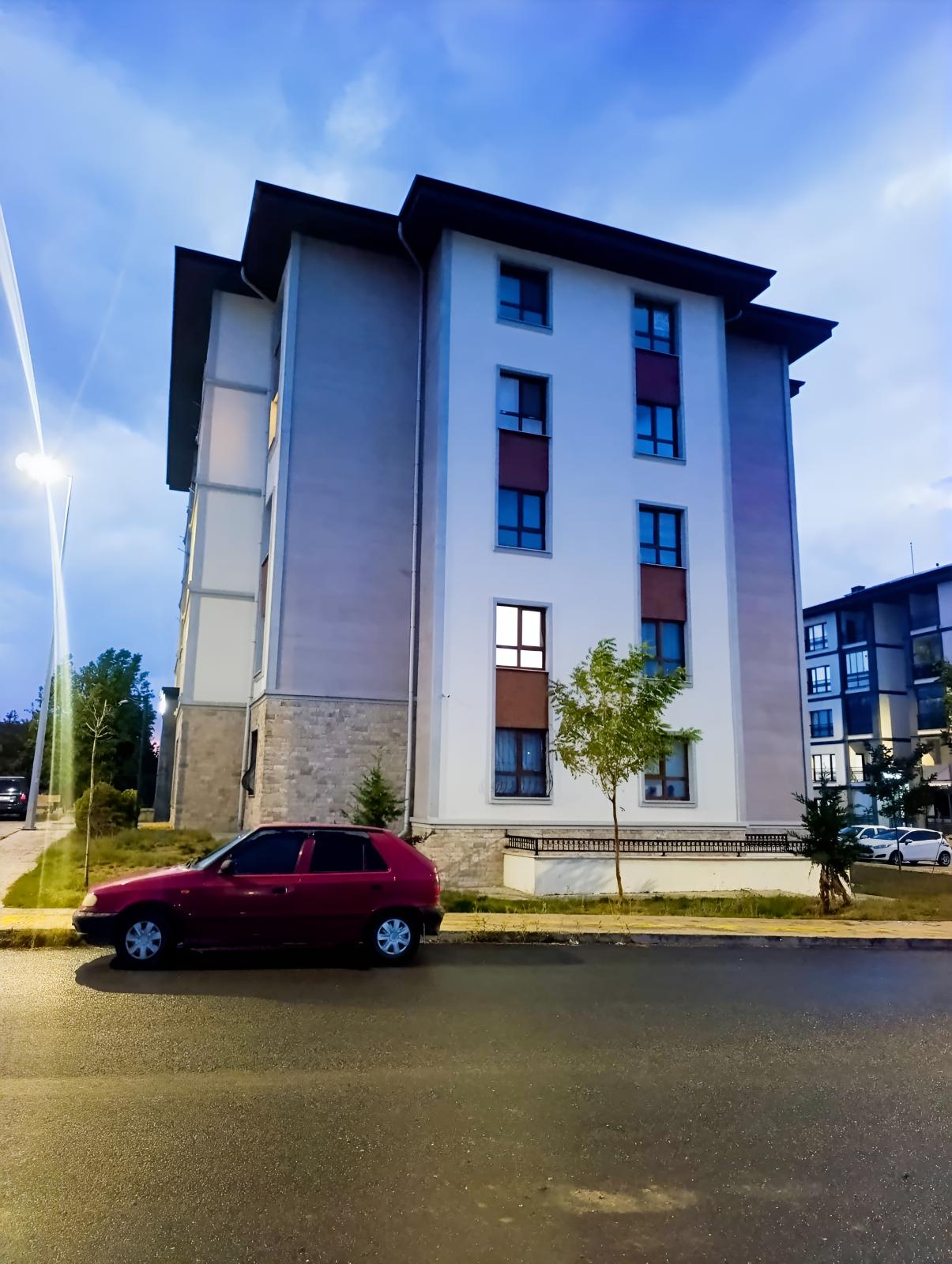 Mimarsinan Tokide Manzaralı Ferah Satılık 3+1 Daire - Resim 7