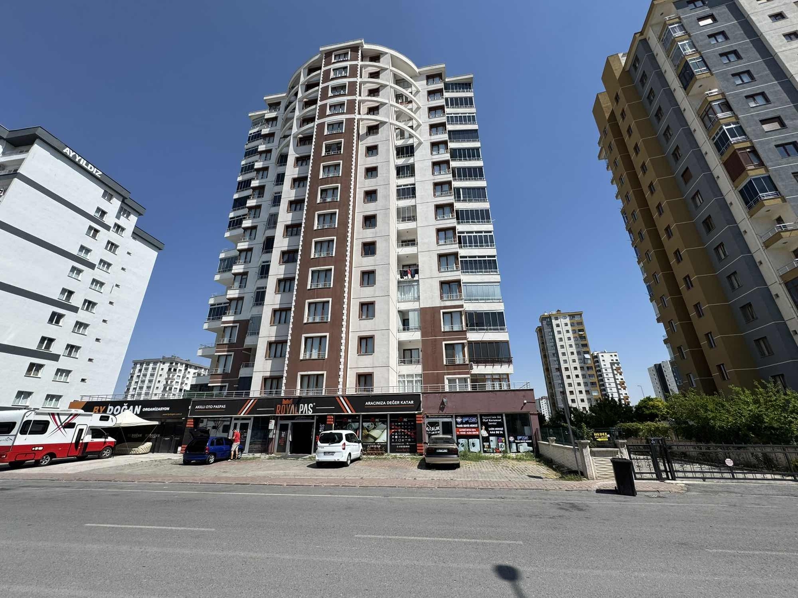 HOCA AHMET YESEVİ MAH SATILIK KİRACILI DAİRE - Resim 11