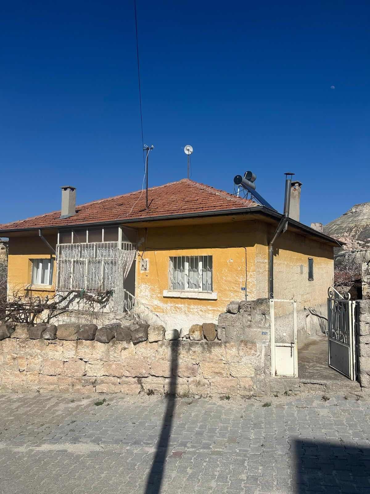 AVANOS ÇAVUŞİNDE SATILIK İKİ KATLI MÜSTAKİL EV - Resim 12