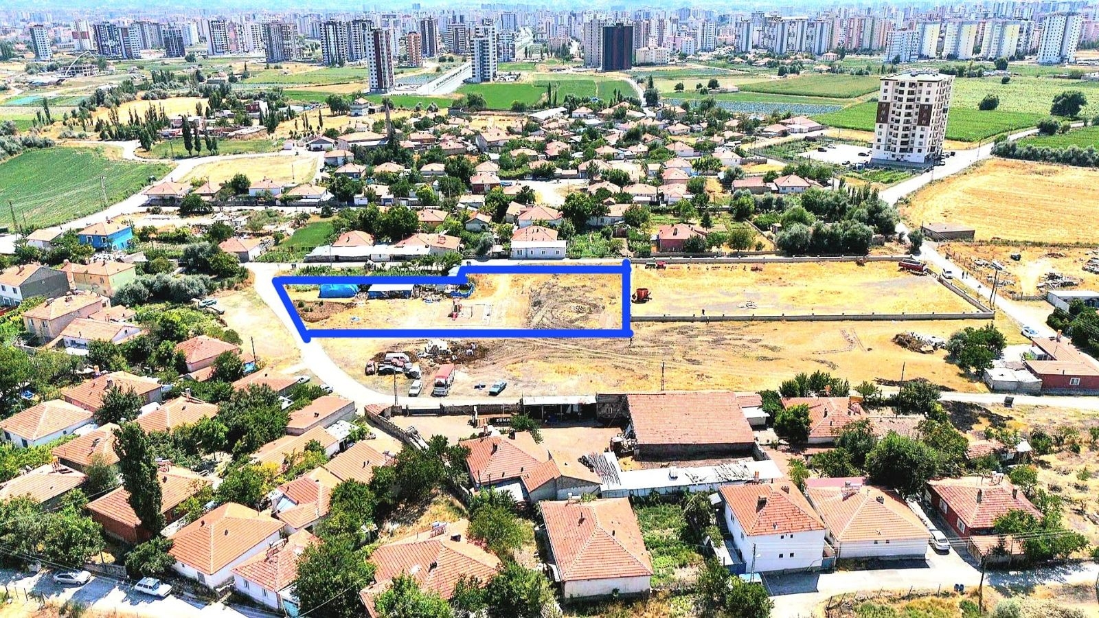 SARAYBOSNA MAHALLESİ'NDE SATILIK 3000 m2 KONUT PARSELİ - Resim 3