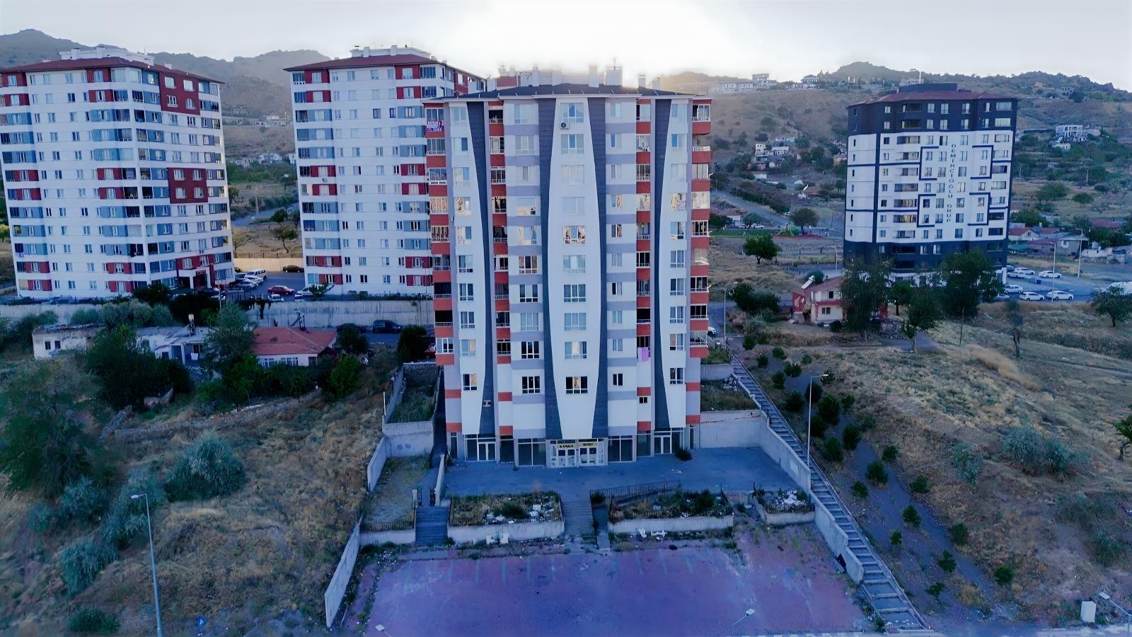 kazımkarabekir'de kiralık 3+1 daire - Resim 4