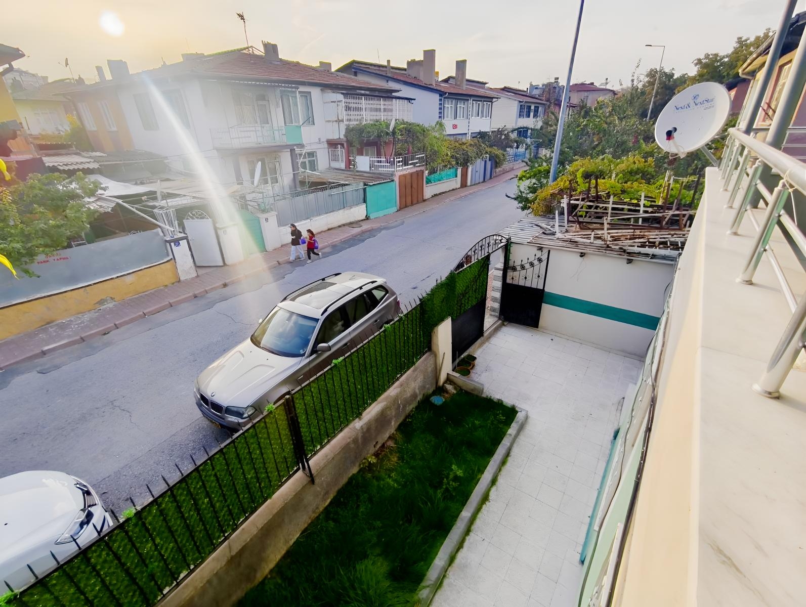 HÜRRİYET MAHALLESİ SATILIK 3 KATLI MÜSTAKİL EV - Resim 27