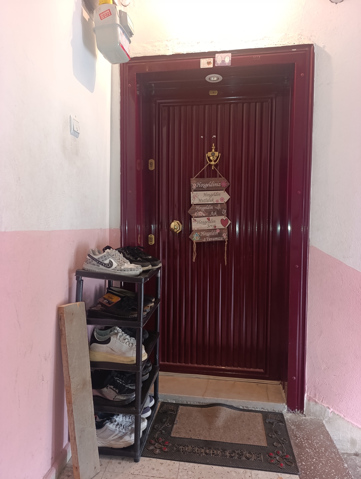 Yenidoğanda Manzaralı Havadar Satılık 3+1 Daire - Resim 16
