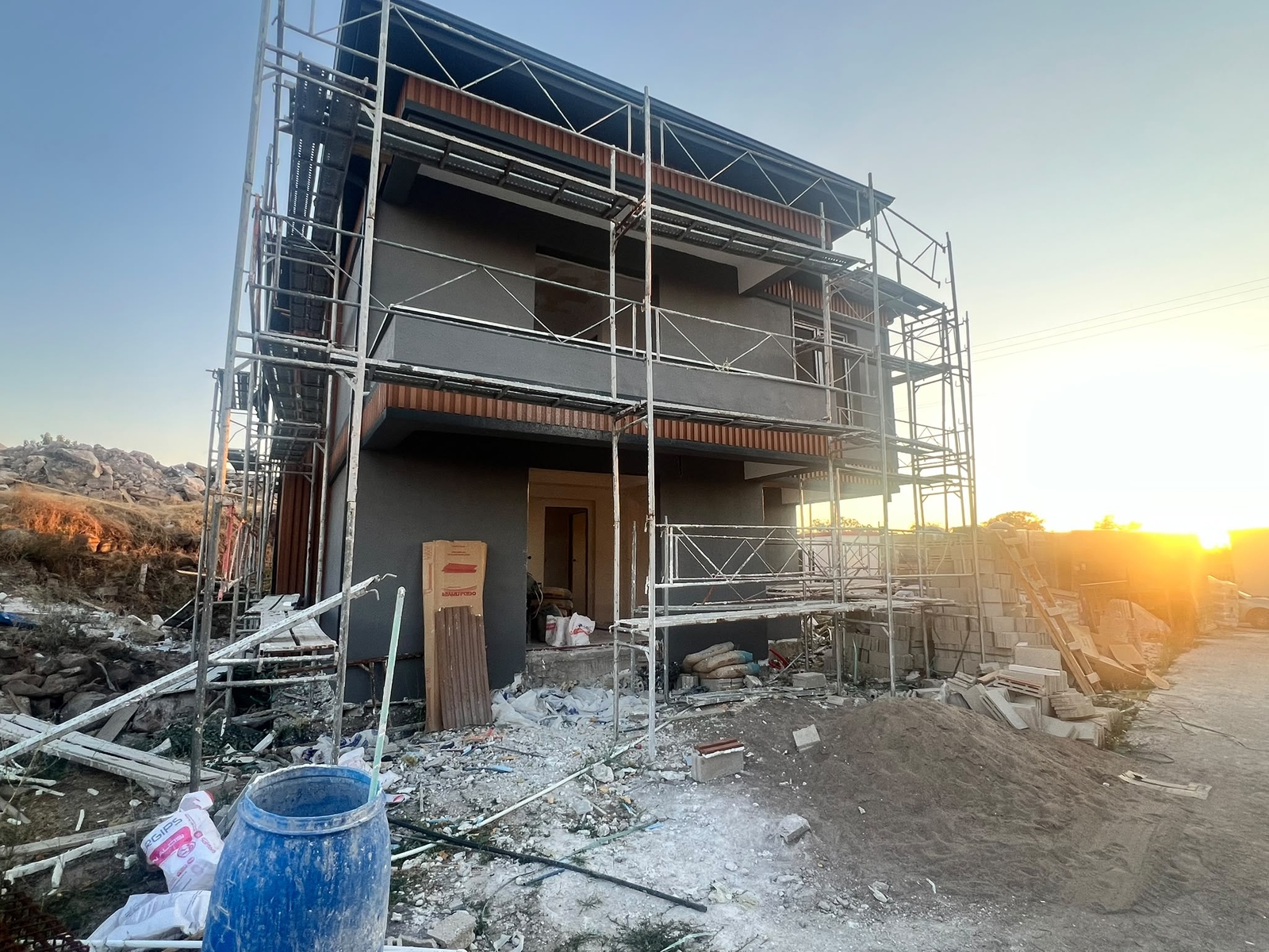 Kayseri Hacılar Akyazıda 450 m² Arsa İçinde 3,5+1 Villa - Resim 4