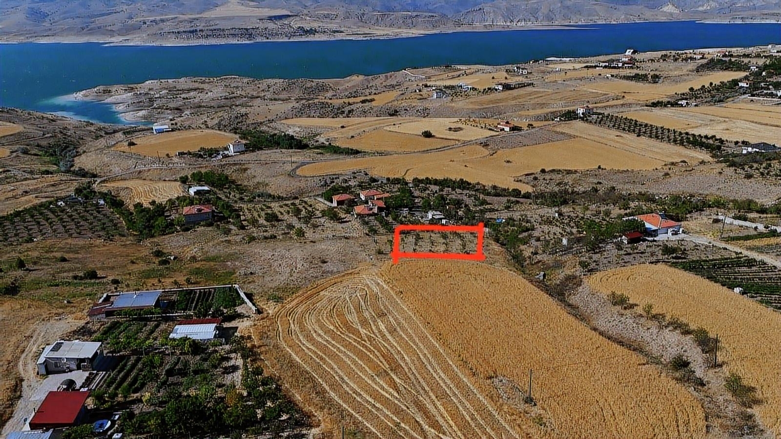 çevril'de satılık BAĞ FUUL BARAJ MANZARALI 2.154m fiyat düştü - Resim 3