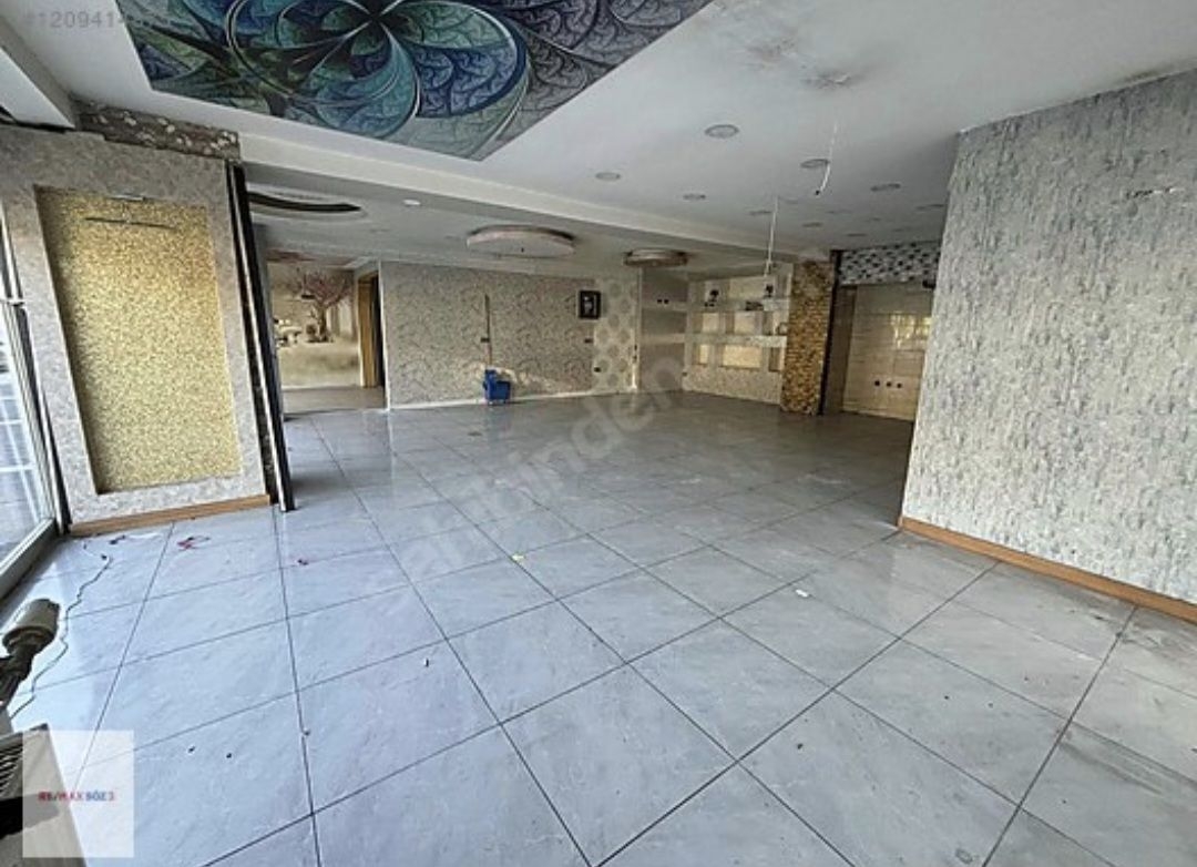 eski çevreyol üzerinde kiralık dükkan 185m² - Resim 3