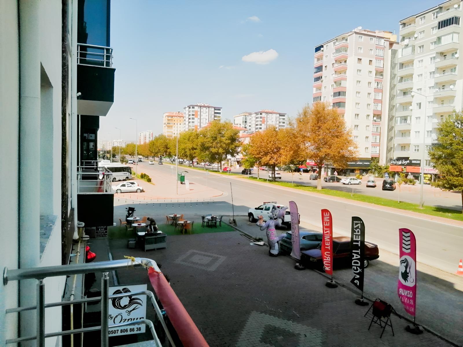 BAĞDAT CD ÜZERİNDE MÜKEMMEL KONUMDA SATILIK *KOMBİLİ*DAİRE - Resim 3