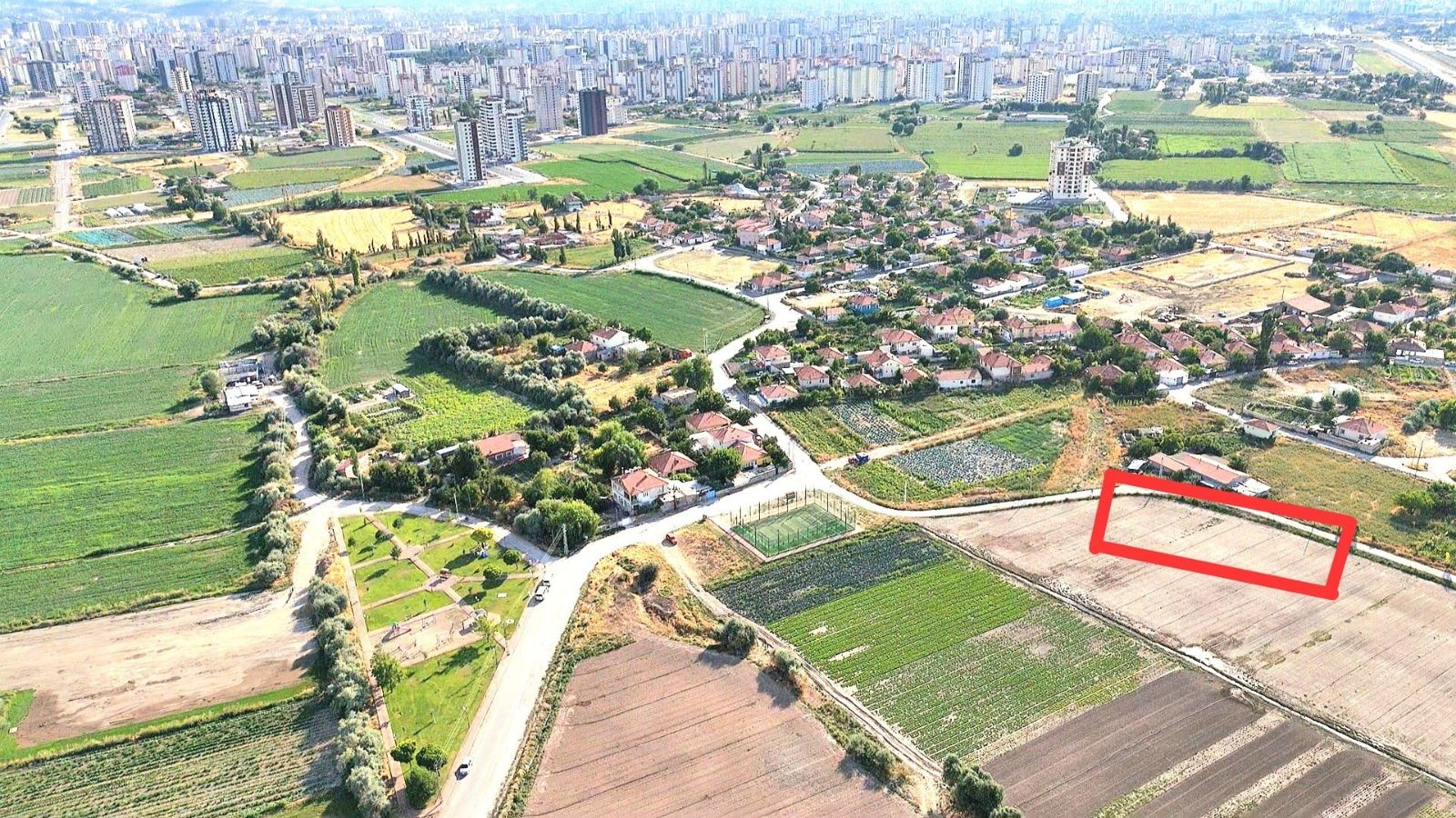 SARAYBOSNA'DA SATILIK KONUT PARSELİ - Resim 2