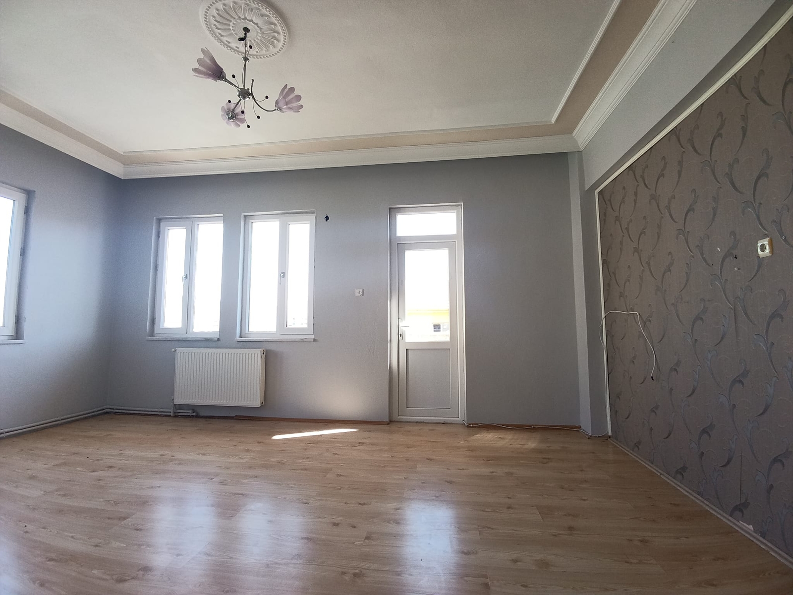 Erkilet Osmangazi'de Kombili Yapılı Arakat Satılık Daire - Resim 8