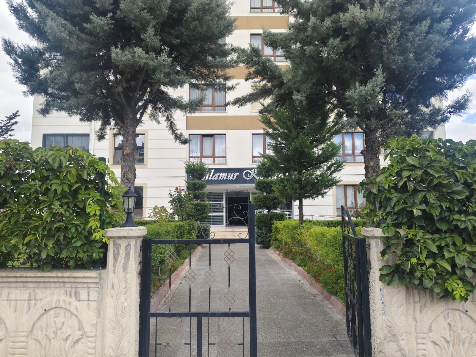 YENİDOĞAN IHLAMUR KONAĞI SATILIK 3+1 MANZARALI KÖŞE DAİRE - Resim 3