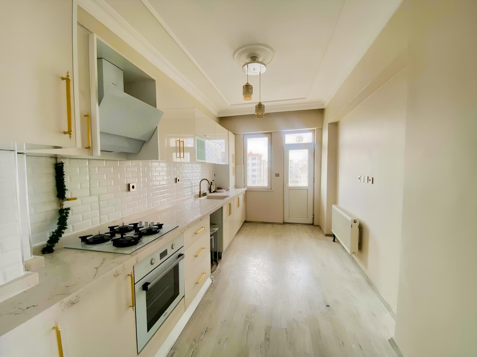 SÖZMAX Vista& Yıldırım Beyazıt Mah. Geniş Kullanım Kiralık Daire