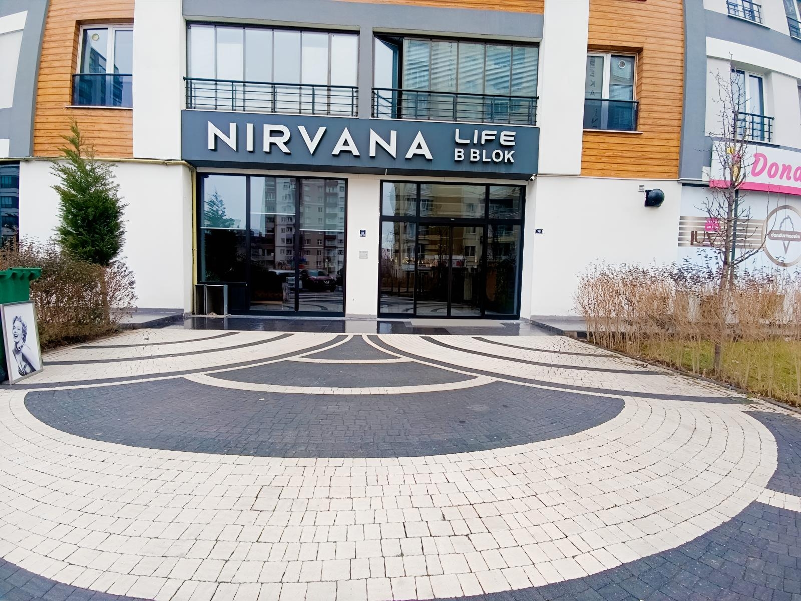 Karasu Caddesinde Nirvana Life'da Satılık 3.5+1 Arakat Dubleks - Resim 28