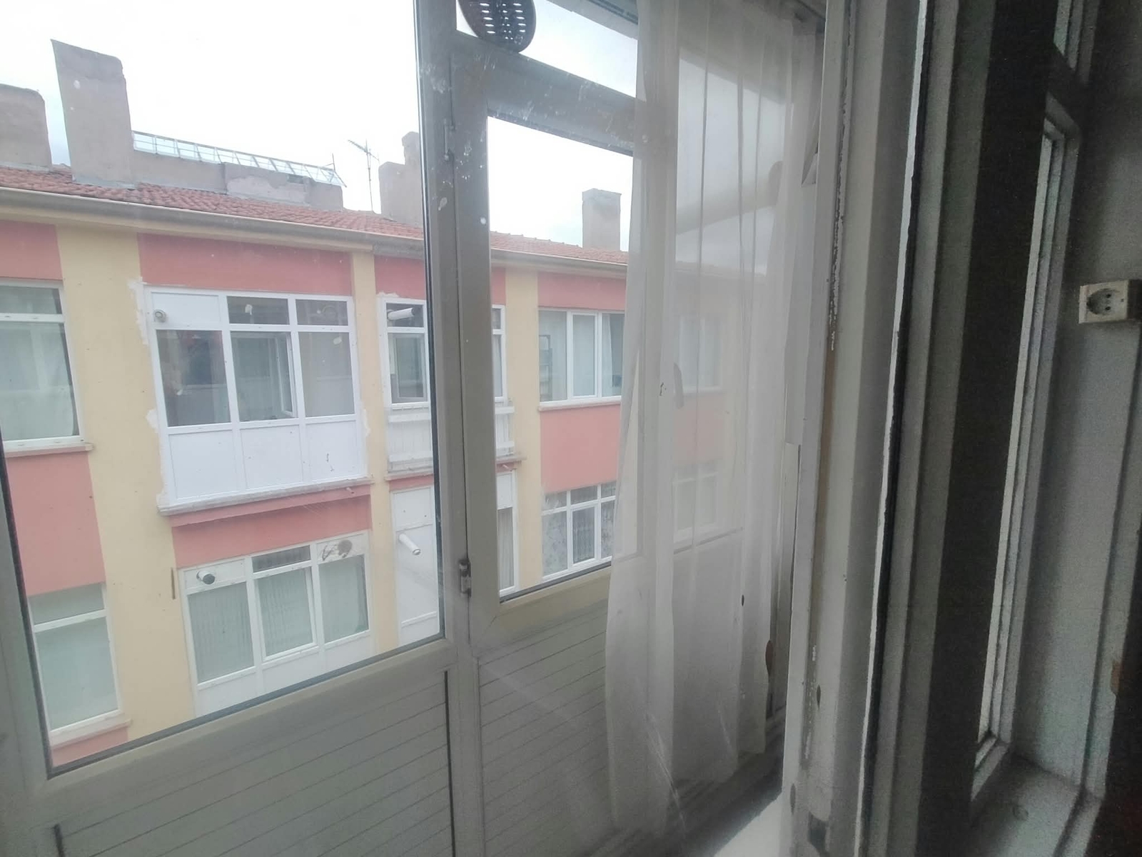 FEVZİÇAKMAK'DA YOK BÖYLE BİR FIRSAT DAİRE - Resim 12