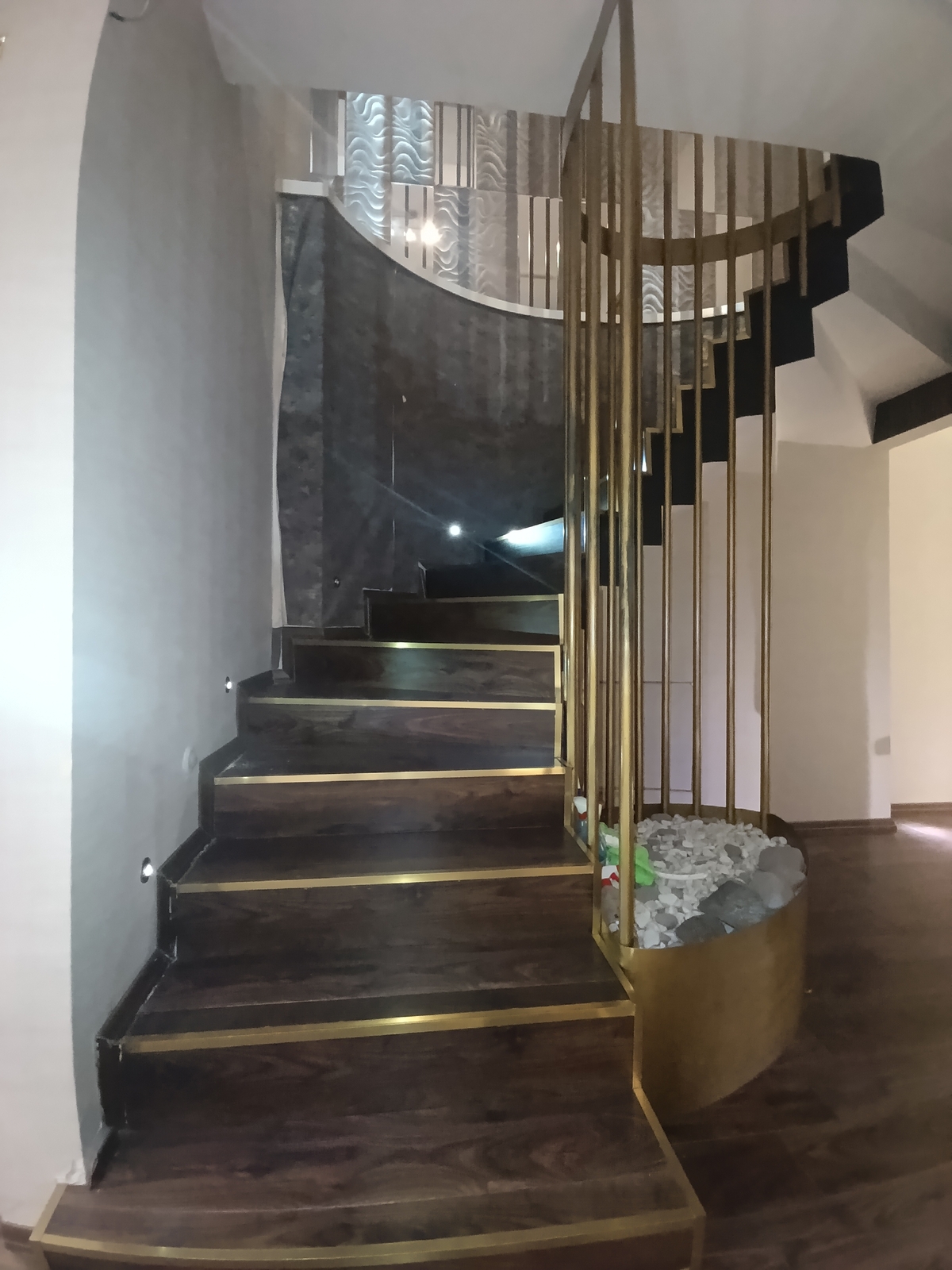 Demir Park Plusta Geniş Havadar 5+3 Satılık Dubleks Daire - Resim 4