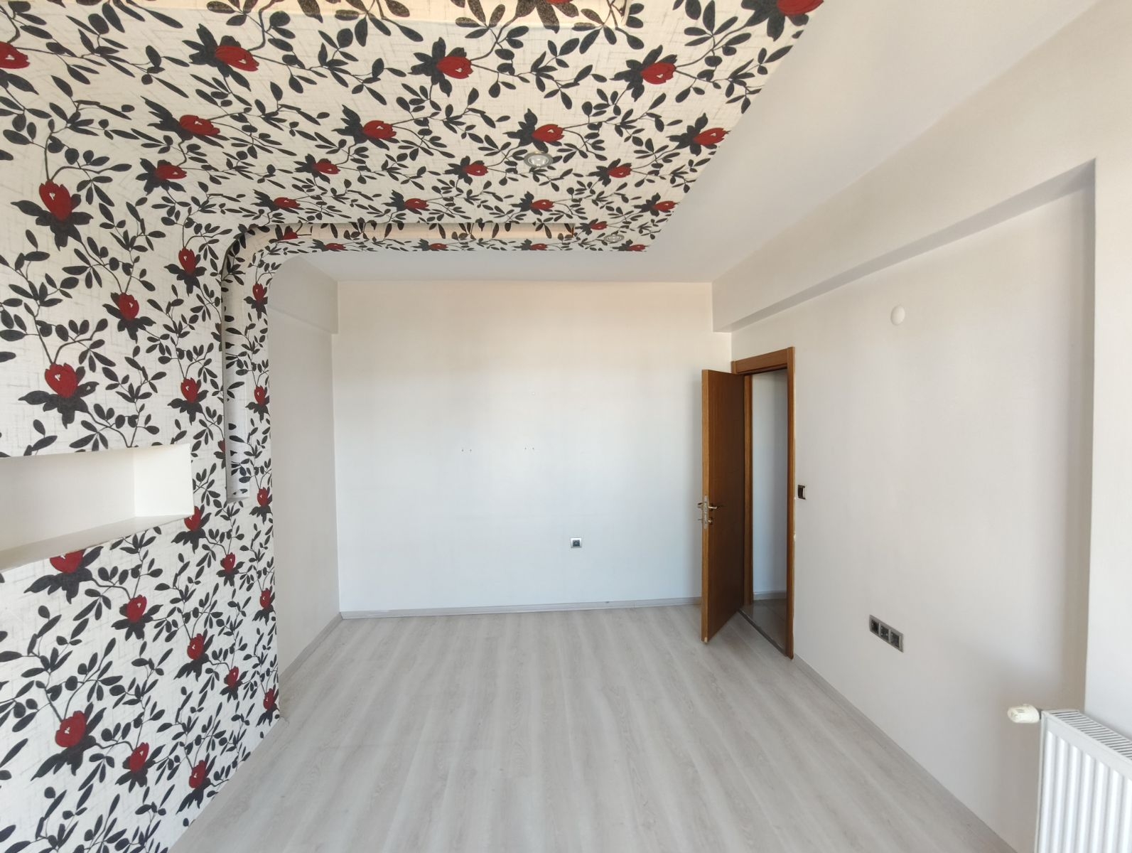 ZÜMRÜT KADIRHAS KONGRE MERKEZİ KARŞISINDA 3+1 KİRALIK DAİRE - Resim 15
