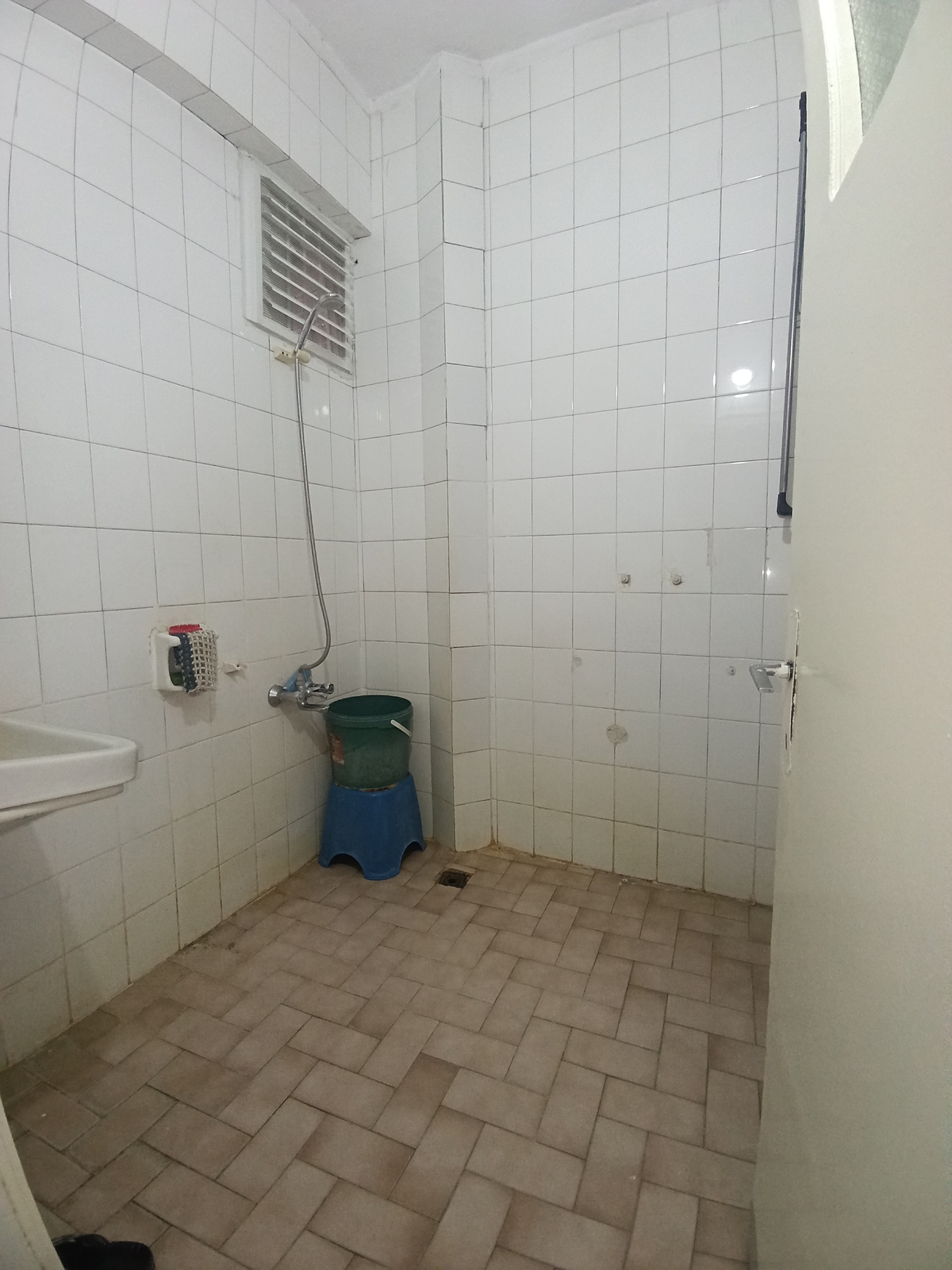 Yenidoğanda Manzaralı Havadar Satılık 3+1 Daire - Resim 2