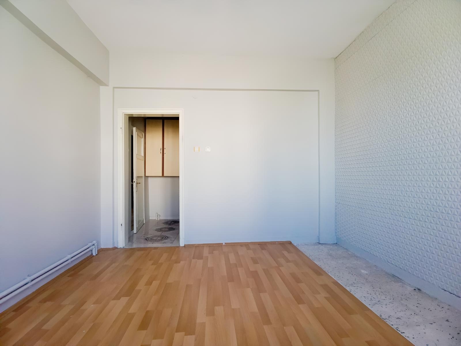 Erkilet Osmangazi'de Kombili Yapılı Arakat Satılık Daire - Resim 20