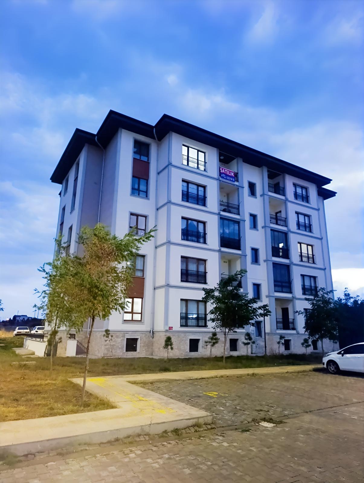 Mimarsinan Tokide Manzaralı Ferah Satılık 3+1 Daire - Resim 15