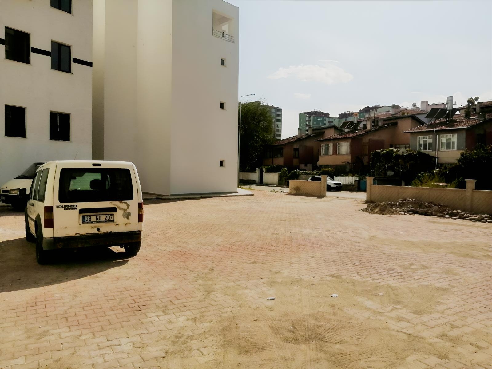 BAĞDAT CD ÜZERİNDE MÜKEMMEL KONUMDA SATILIK *KOMBİLİ*DAİRE - Resim 19