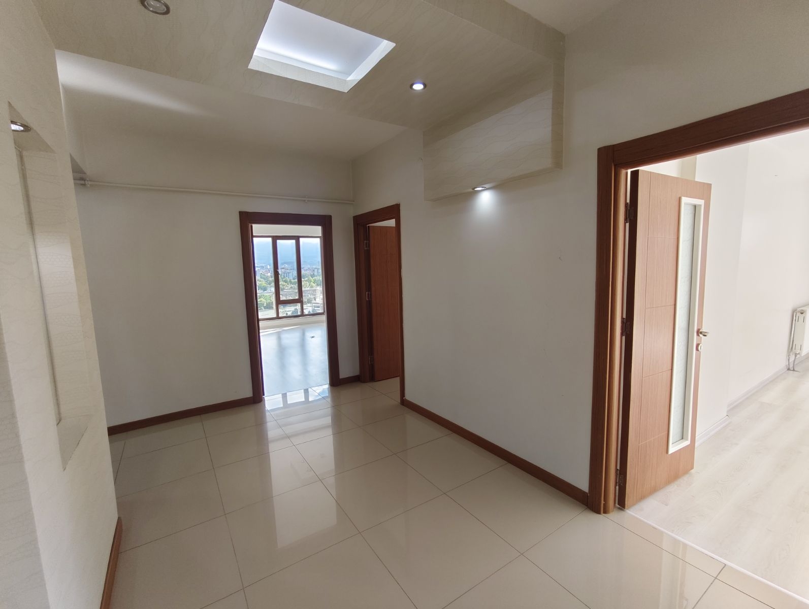 ZÜMRÜT KADIRHAS KONGRE MERKEZİ KARŞISINDA 3+1 KİRALIK DAİRE - Resim 14