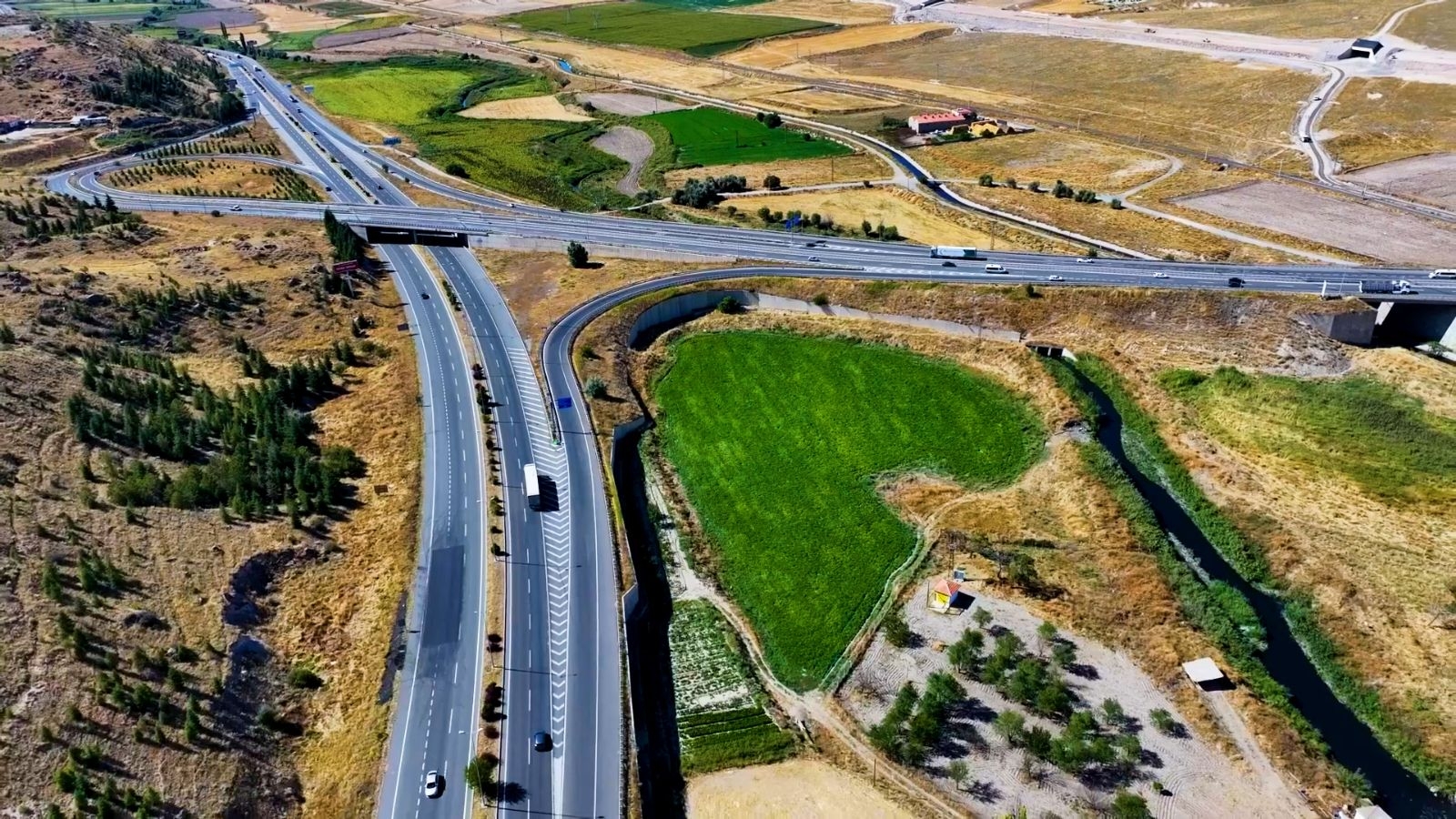BOĞAZKÖPRÜ KUZEY ÇEVREYOLU BAĞLANTISI KENARINDA KIYMETLİ ARSA - Resim 19