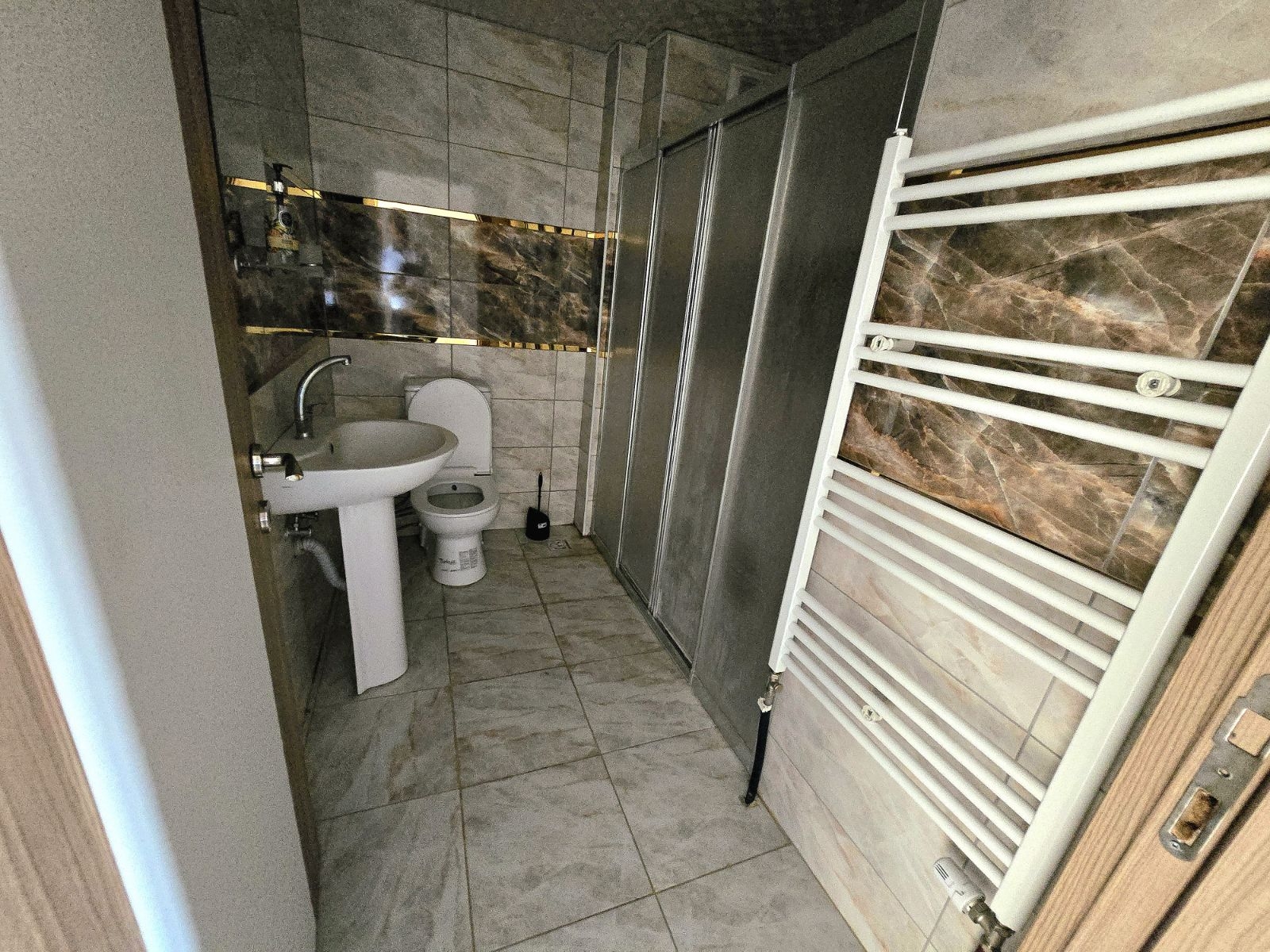 kazımkarabekir'de kiralık 3+1 daire - Resim 10