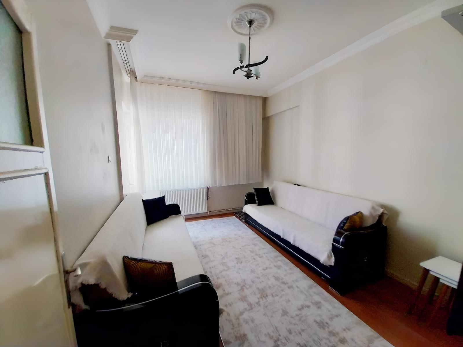 FUZULİ CADDESİNDE MÜKEMMEL KONUMDA YATIRIMLIK DAİRE - Resim 4