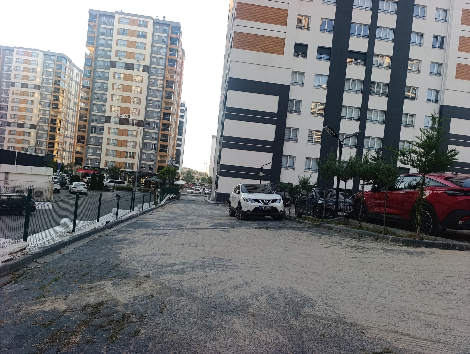 Karasu Caddesinde Avenir 58'de Arakat Satılık 3.5+1 Daire - Resim 26