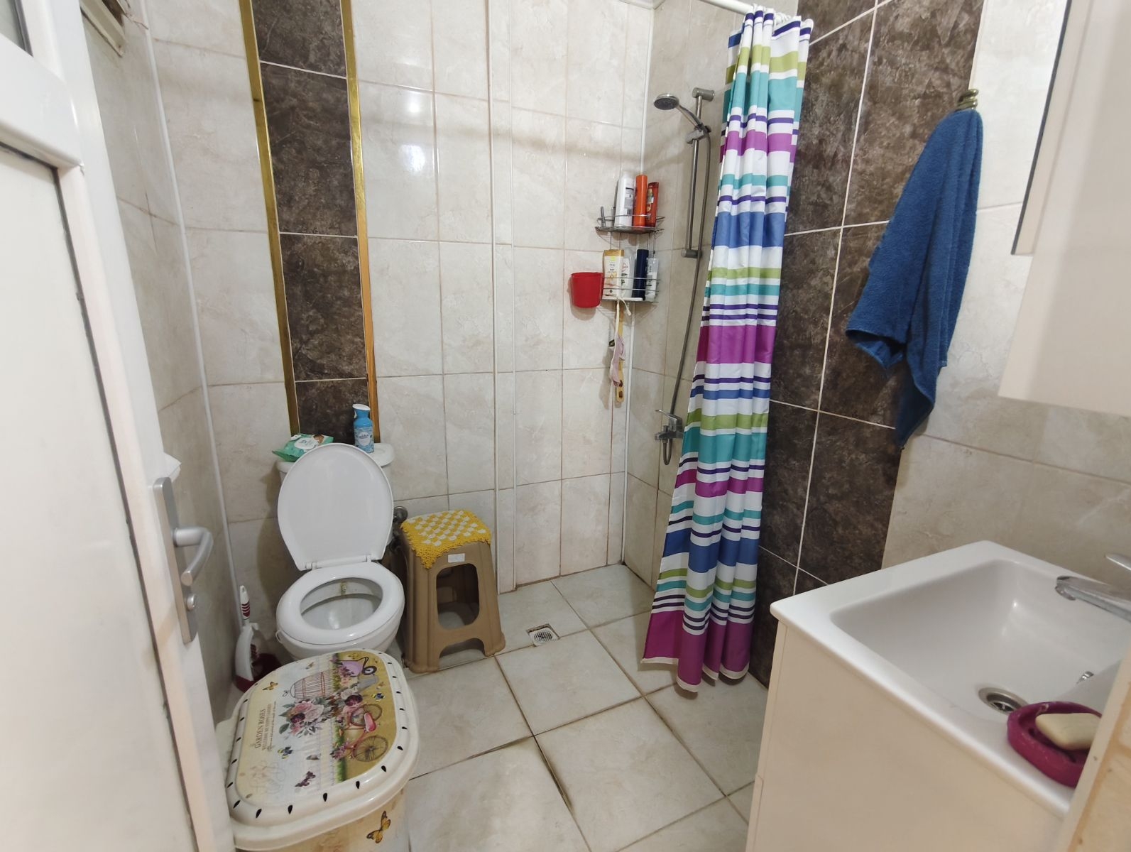 HÜRRİYET MAHALLESİ SATILIK 3 KATLI MÜSTAKİL EV - Resim 6