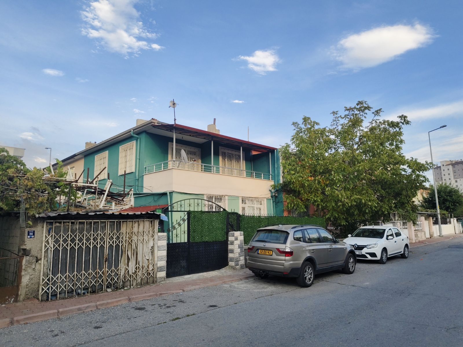 HÜRRİYET MAHALLESİ SATILIK 3 KATLI MÜSTAKİL EV - Resim 26