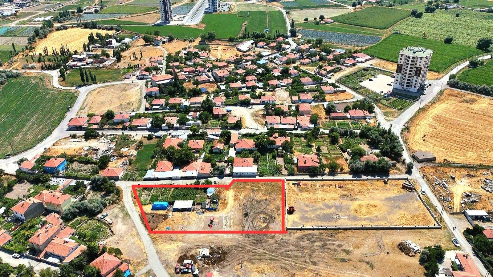 SARAYBOSNA MAHALLESİ'NDE SATILIK 3000 m2 KONUT PARSELİ - Resim 2