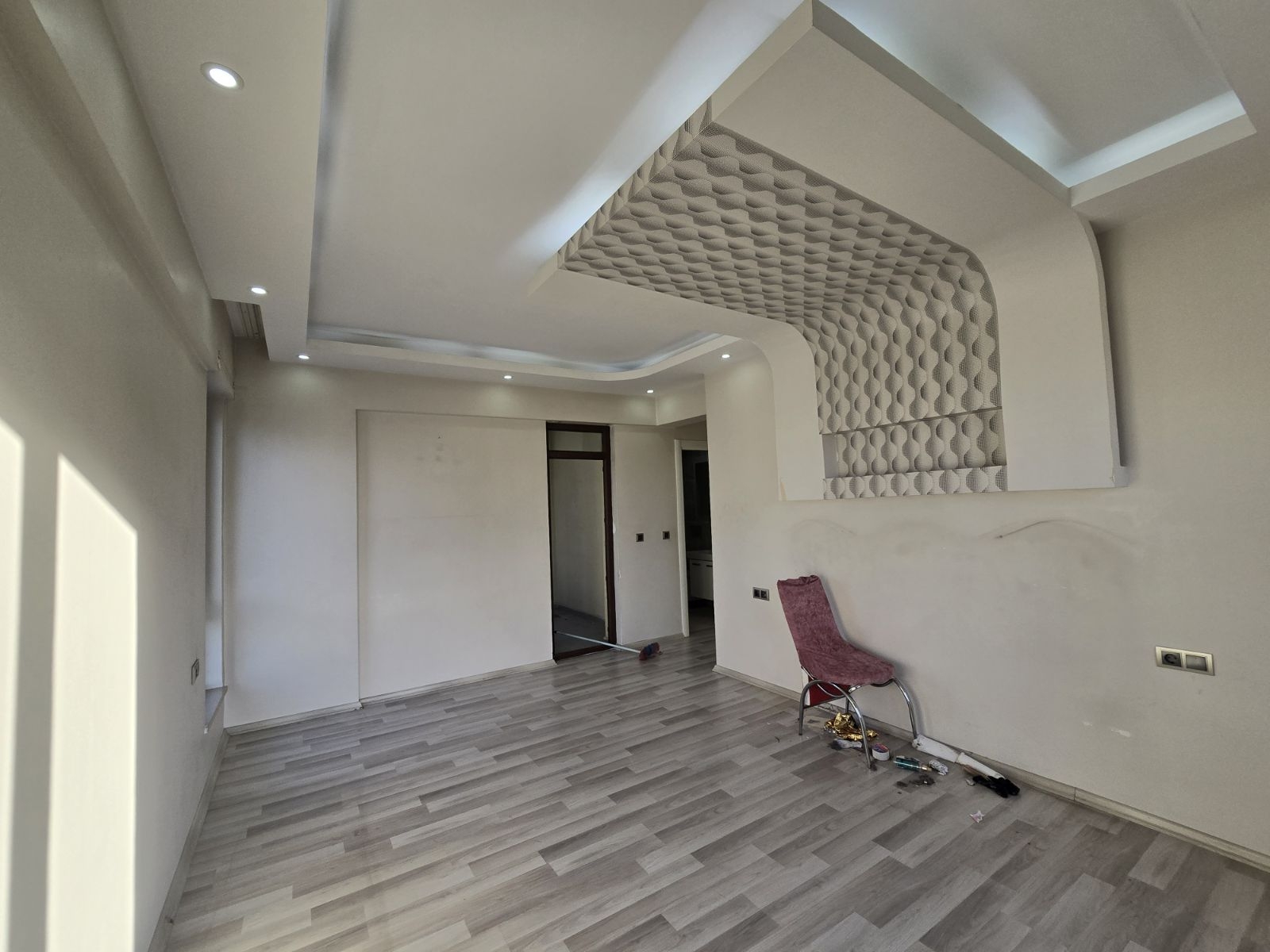 GERMİR'DE SATILIK 4+1 DAİRE - Resim 14