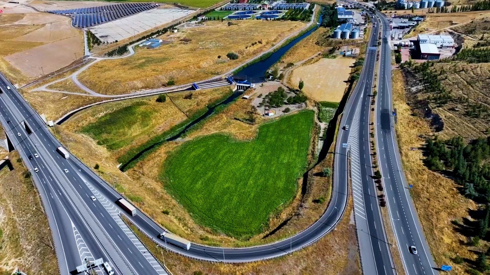 BOĞAZKÖPRÜ KUZEY ÇEVREYOLU BAĞLANTISI KENARINDA KIYMETLİ ARSA - Resim 15
