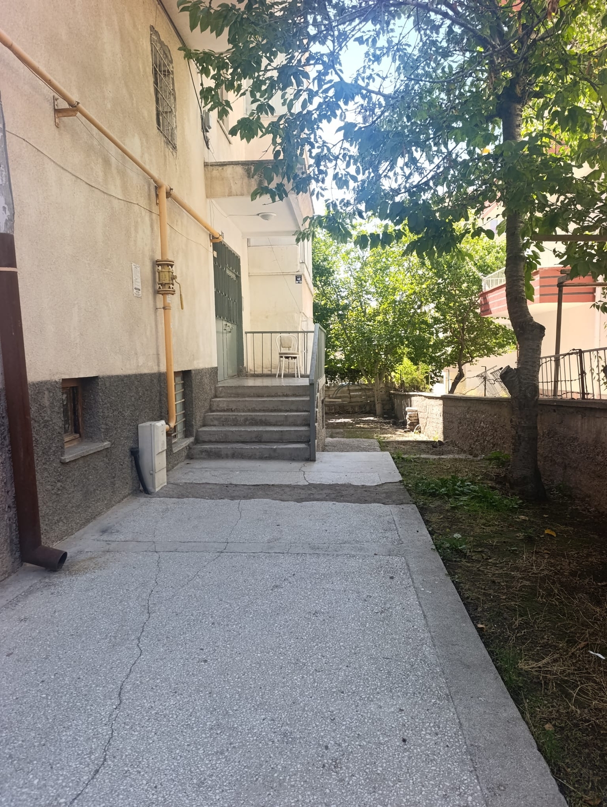 Erkilet Osmangazi'de Kombili Yapılı Arakat Satılık Daire - Resim 12