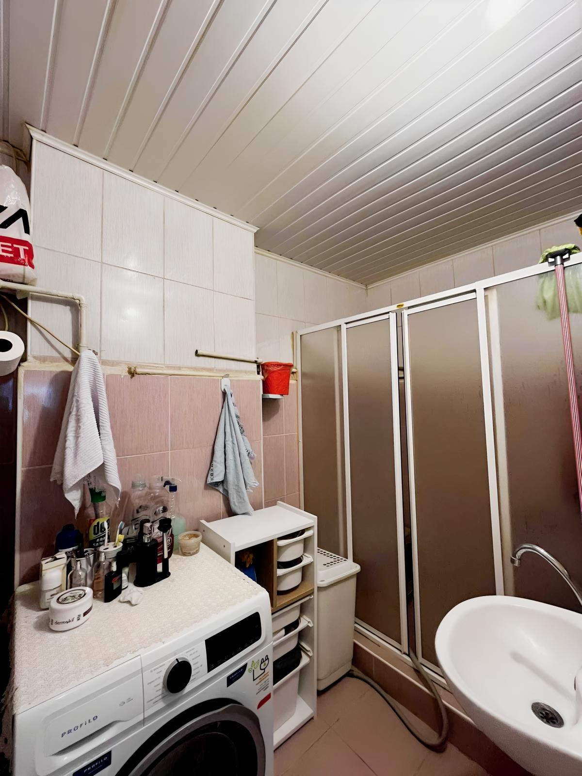 FUZULİ CADDESİNDE MÜKEMMEL KONUMDA YATIRIMLIK DAİRE - Resim 6