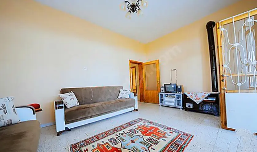 HACILAR - AKDAM'DA EVLİ BAĞ YERİ - 3.074 m2 - Resim 8